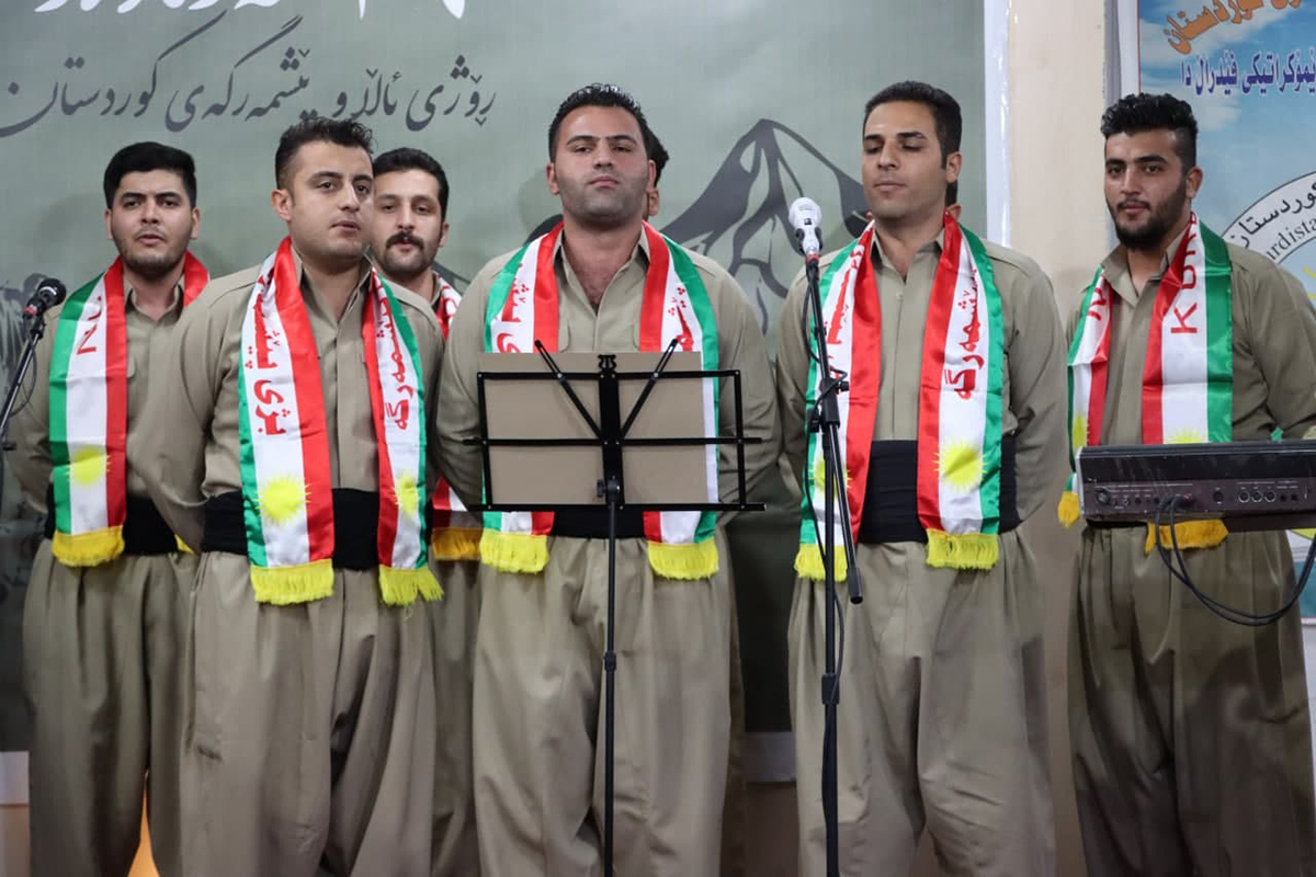 لە بنکەی ناوەندی حیزبی دێموکراتی کوردستان، یادی ڕۆژی ئاڵا و پێشمەرگەی کوردستان بەرز ڕاگیرا